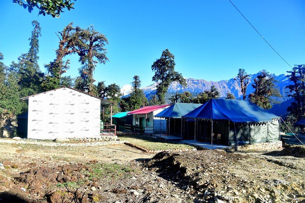ホテル Rudra Camp Chopta エクステリア 写真